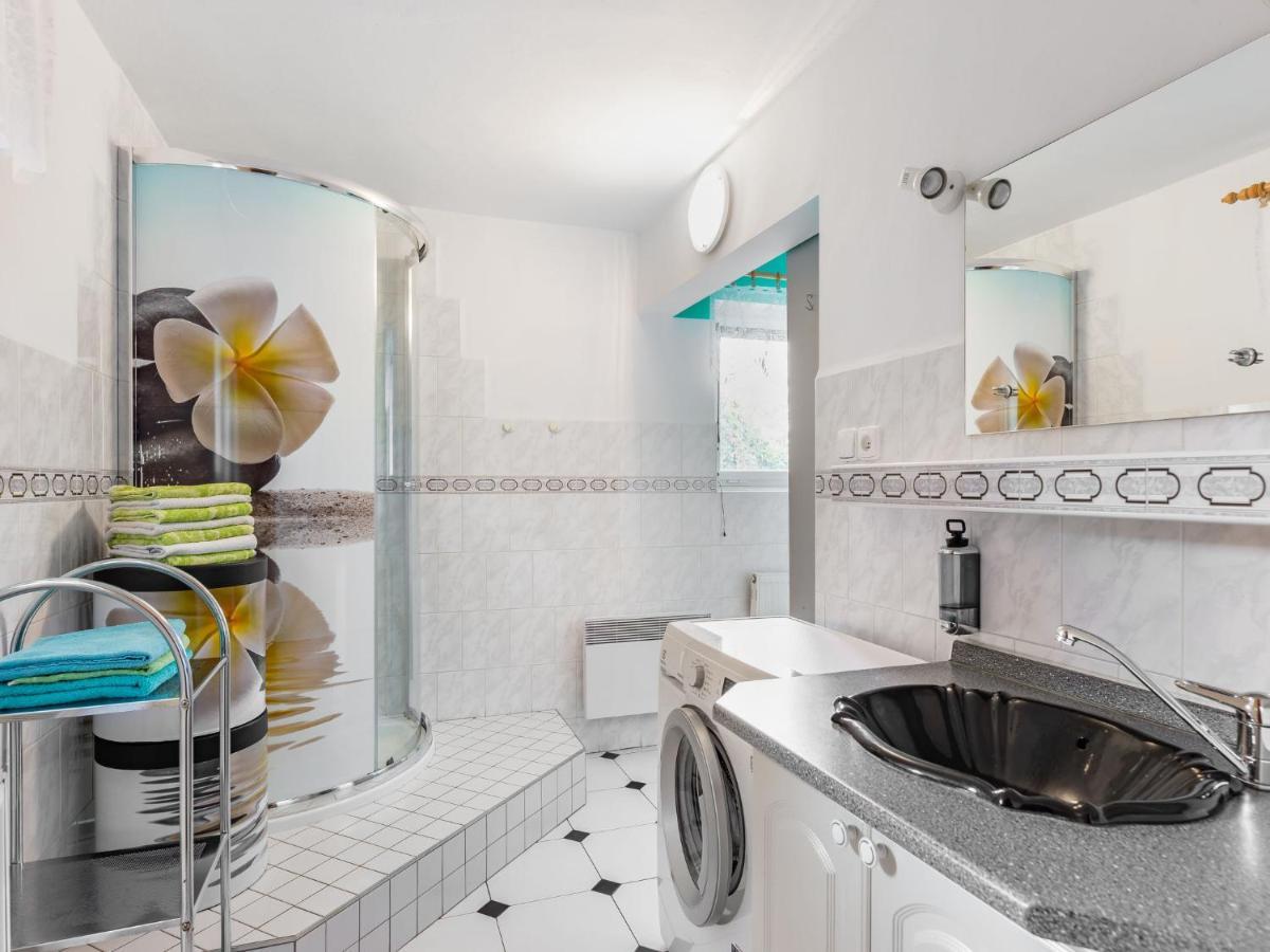 Jindriska By Interhome *